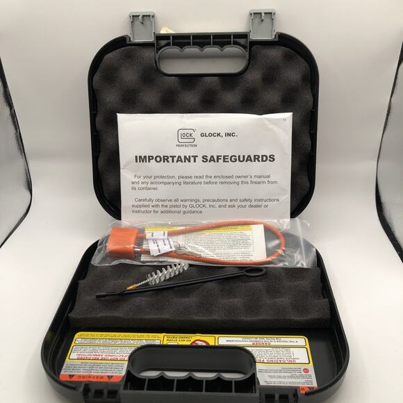 Original Glock G48 Factory Hard Case W/ Owners Manual, Cleaning Rod & Lock - Picture 1 of 2